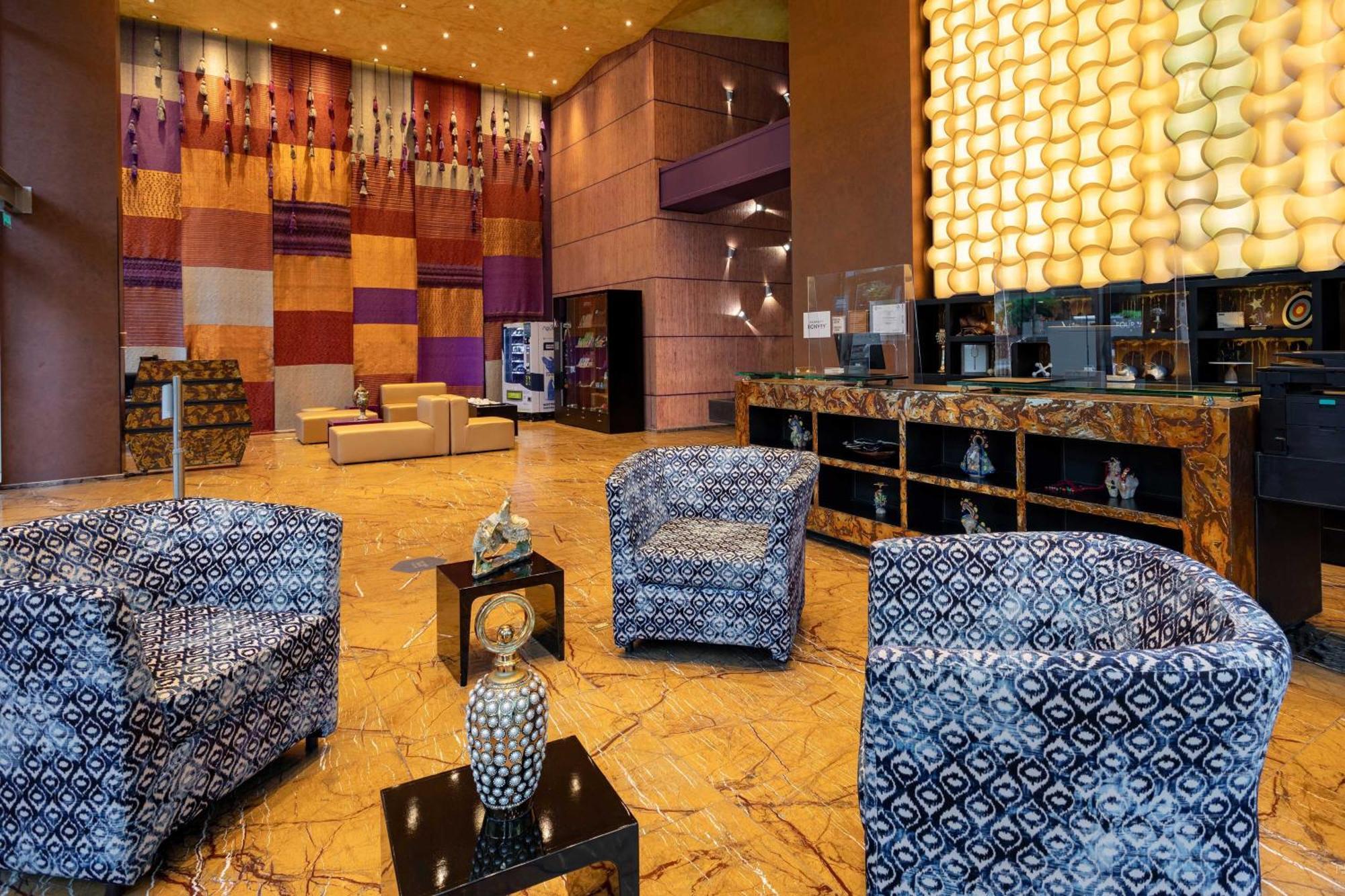 Four Points By Sheraton 酒店 4*